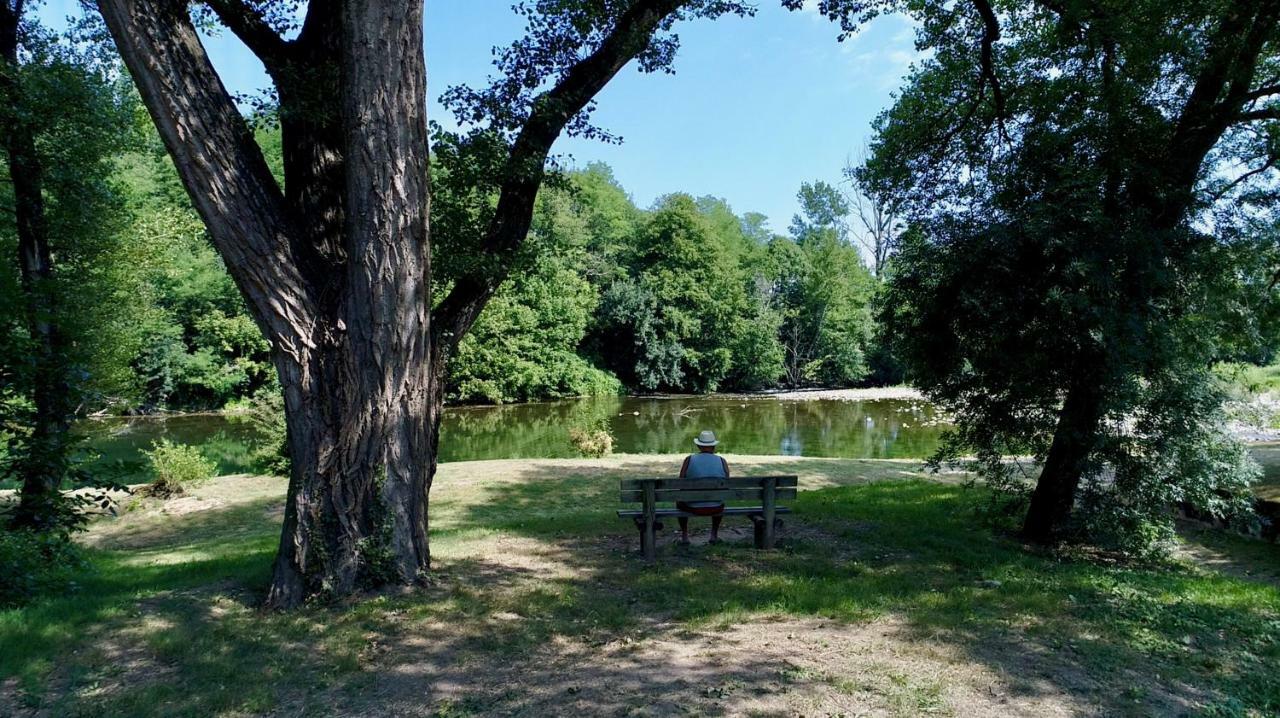 Camping Le Chassezac Sampzon Exterior photo